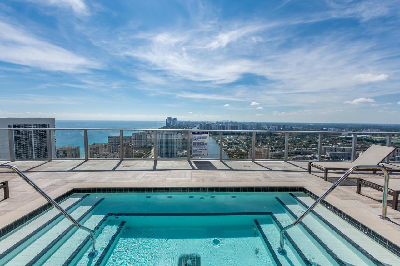 Espectacular Condo Esquina Beach House Hollywood Apartamento מראה חיצוני תמונה